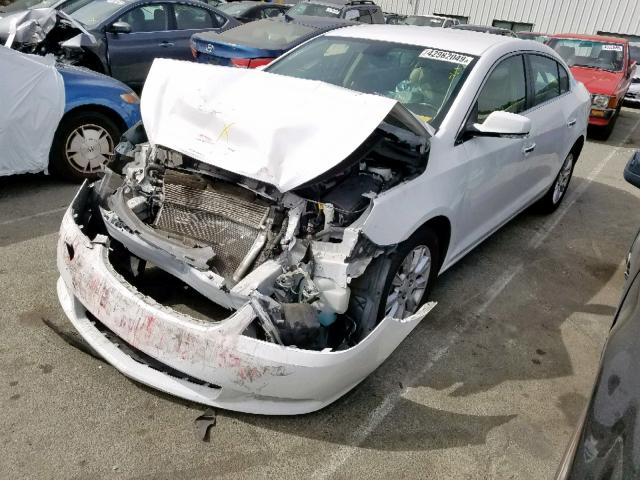 1G4GC5ER4DF188918 - 2013 BUICK LACROSSE WHITE photo 2