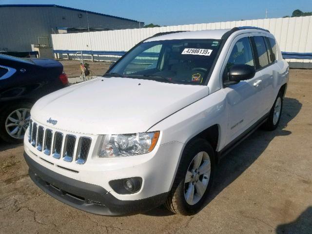 1J4NF1FBXBD282267 - 2011 JEEP COMPASS SP WHITE photo 2