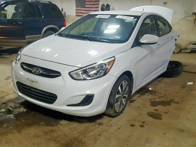 KMHCT4AE3HU368999 - 2017 HYUNDAI ACCENT SE WHITE photo 2