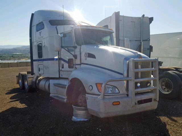 1XKAD49X4DR363309 - 2013 KENWORTH CONSTRUCTI WHITE photo 1