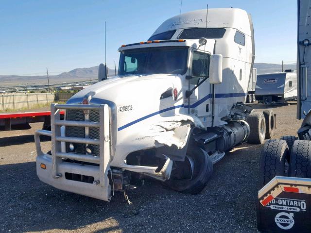 1XKAD49X4DR363309 - 2013 KENWORTH CONSTRUCTI WHITE photo 2