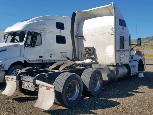 1XKAD49X4DR363309 - 2013 KENWORTH CONSTRUCTI WHITE photo 4