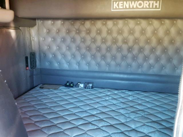 1XKAD49X4DR363309 - 2013 KENWORTH CONSTRUCTI WHITE photo 6