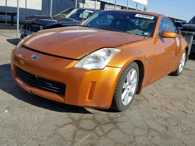 JN1AZ34DX5M603226 - 2005 NISSAN 350Z COUPE ORANGE photo 2