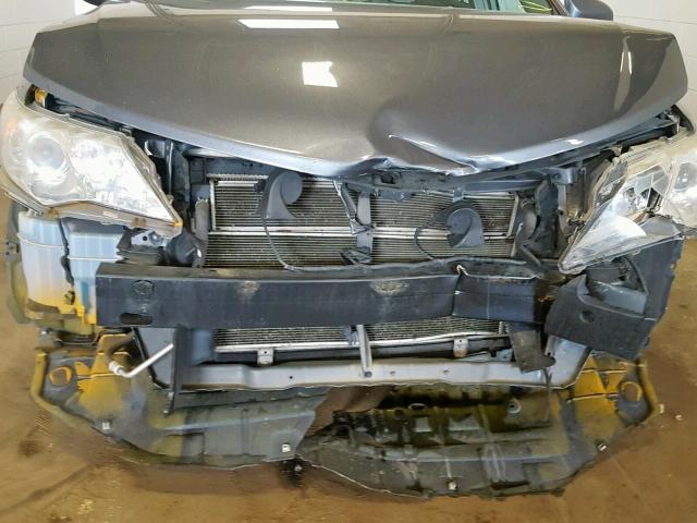 4T1BD1FK4DU071479 - 2013 TOYOTA CAMRY HYBR GRAY photo 9