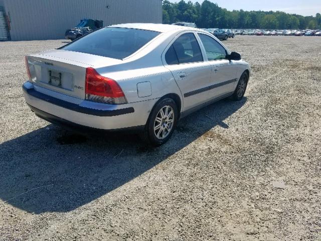 YV1RS61T532273435 - 2003 VOLVO S60 SILVER photo 4