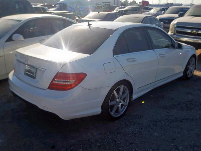 WDDGF4HB1DR268041 - 2013 MERCEDES-BENZ C 250 WHITE photo 4