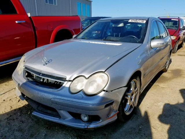 WDBRF76J85F609662 - 2005 MERCEDES-BENZ C 55 AMG SILVER photo 2