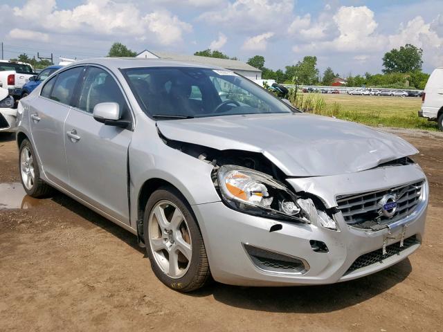 YV1622FS0C2111577 - 2012 VOLVO S60 T5 SILVER photo 1