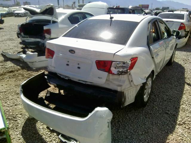 KNAFU4A29A5213603 - 2010 KIA FORTE EX WHITE photo 4