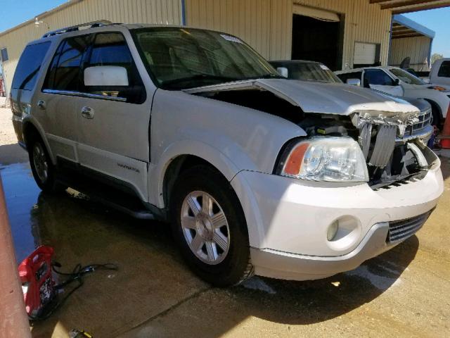 5LMFU27R64LJ41344 - 2004 LINCOLN NAVIGATOR SILVER photo 1