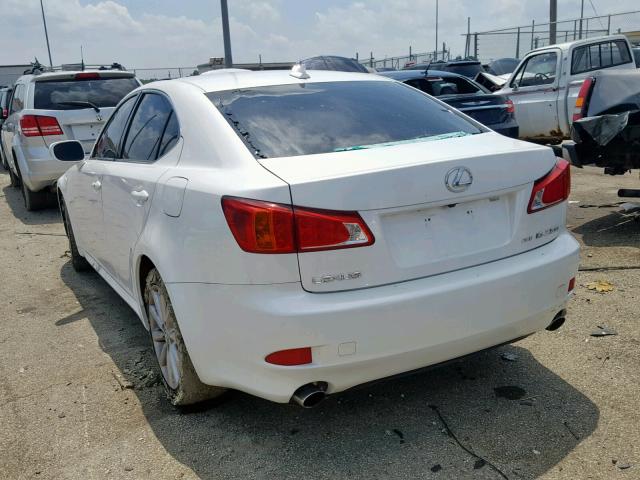 JTHCK262192029731 - 2009 LEXUS IS 250 WHITE photo 3