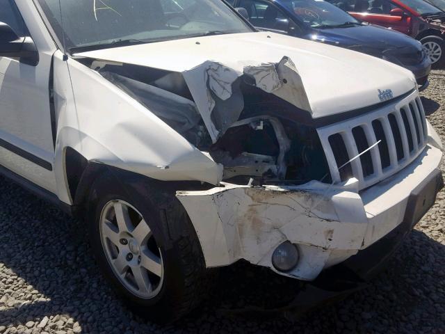 1J8GR48K68C183697 - 2008 JEEP GRAND CHER WHITE photo 9