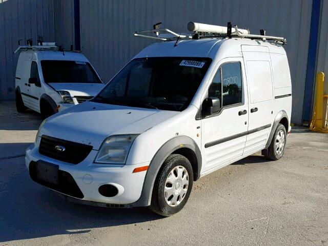 NM0LS7BN3DT139680 - 2013 FORD TRANSIT CO WHITE photo 2