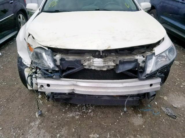 19UUA9F53AA800116 - 2010 ACURA TL WHITE photo 9