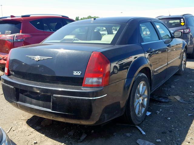 2C3KA53G87H899616 - 2007 CHRYSLER 300 TOURIN BLACK photo 4