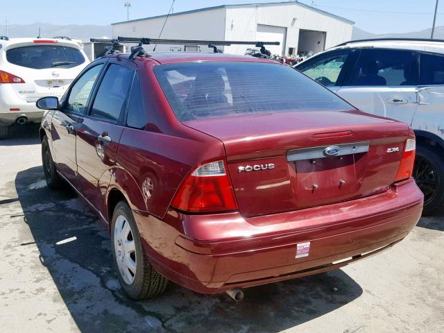 1FAFP34N26W244743 - 2006 FORD FOCUS ZX4 BURGUNDY photo 3