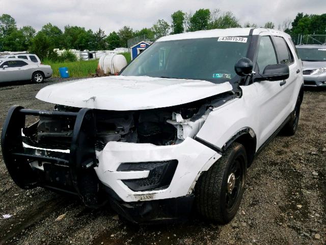 1FM5K8AR6HGC25825 - 2017 FORD EXPLORER P WHITE photo 2