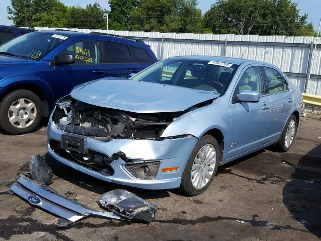 3FADP0L33AR406719 - 2010 FORD FUSION HYB BLUE photo 2