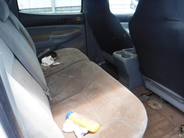 5TEJU62N18Z590726 - 2008 TOYOTA TACOMA DOU WHITE photo 6