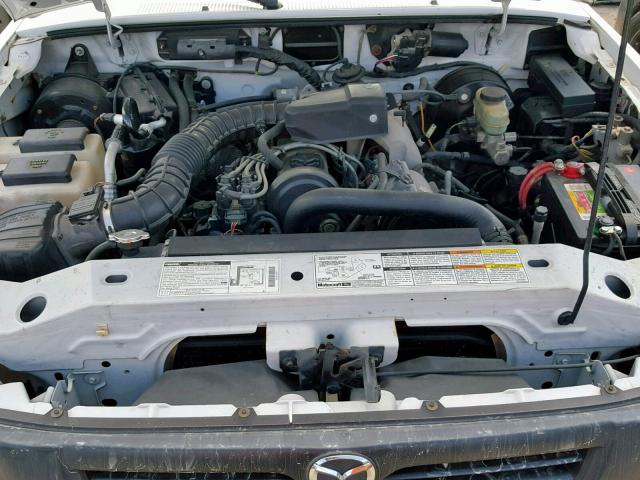 4F4YR12C5YTM16181 - 2000 MAZDA B2500 WHITE photo 7