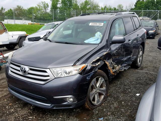 5TDDK3EH2CS096436 - 2012 TOYOTA HIGHLANDER GRAY photo 2