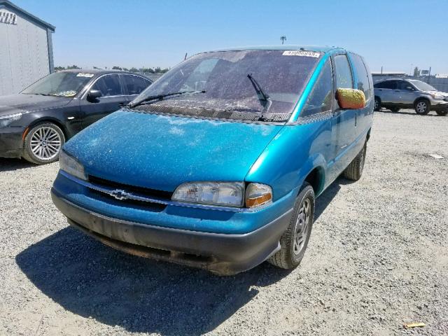 1GNDU06D1RT147026 - 1994 CHEVROLET LUMINA APV GREEN photo 2