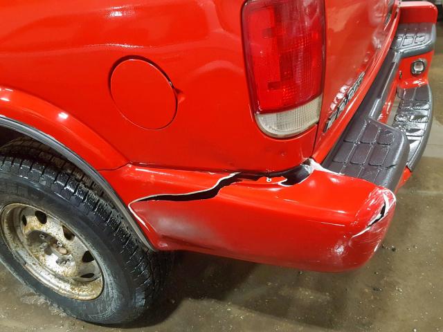 1GNDT13W712222126 - 2001 CHEVROLET BLAZER RED photo 9