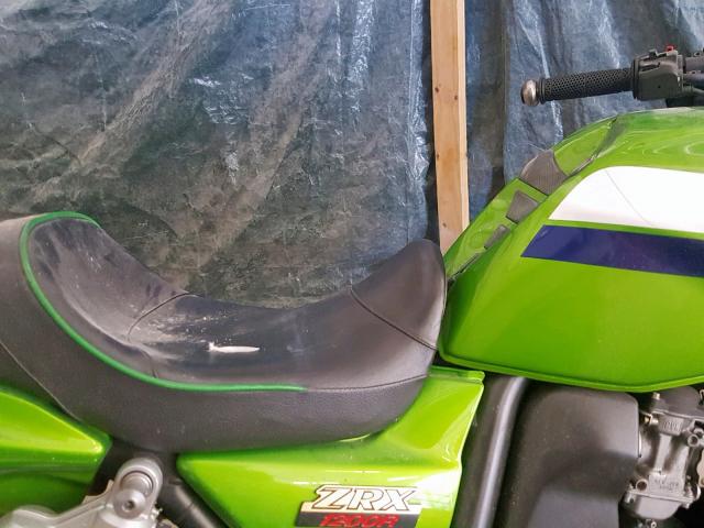 JKAZR9A155A039185 - 2005 KAWASAKI ZR1200 A GREEN photo 5