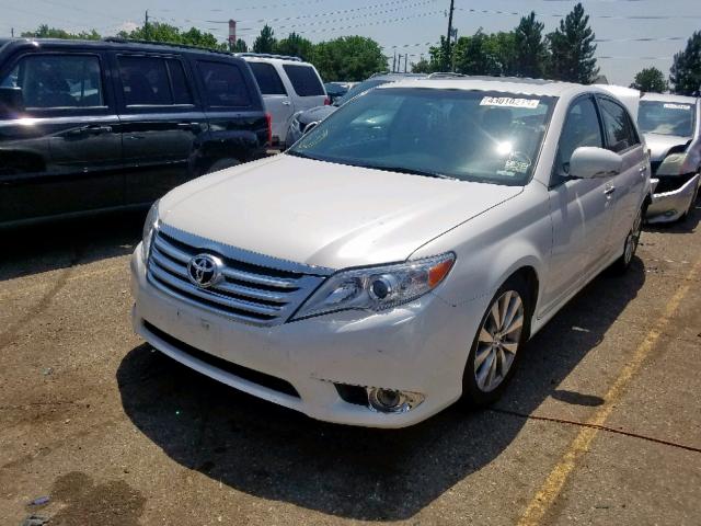 4T1BK3DB3BU391281 - 2011 TOYOTA AVALON BAS WHITE photo 2