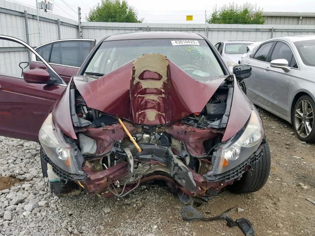 1HGCP2F81CA121556 - 2012 HONDA ACCORD EXL RED photo 9