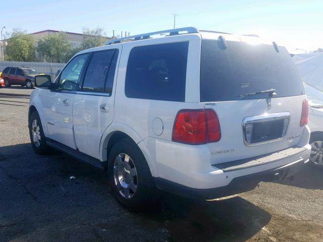 5LMFU27596LJ01436 - 2006 LINCOLN NAVIGATOR WHITE photo 3