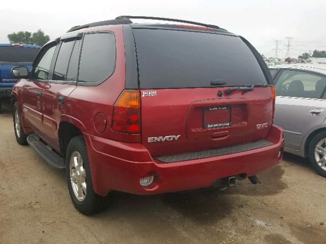 1GKDT13S042438768 - 2004 GMC ENVOY RED photo 3