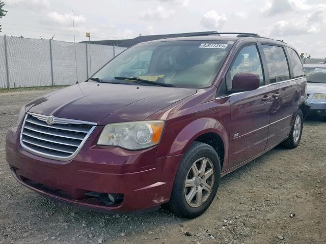 2A8HR54P38R823786 - 2008 CHRYSLER TOWN & COU MAROON photo 2