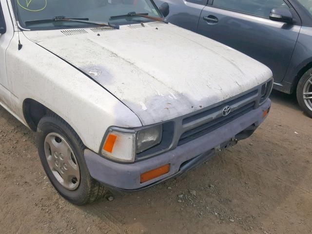 JT4RN82P8N5049135 - 1992 TOYOTA PICKUP 1/2 WHITE photo 9