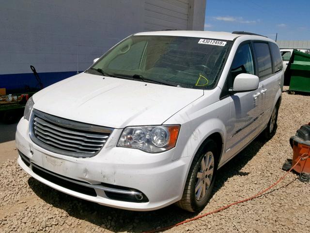 2C4RC1BG3FR752014 - 2015 CHRYSLER TOWN & COU WHITE photo 2