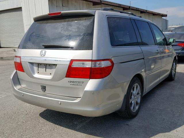 5FNRL38825B091789 - 2005 HONDA ODYSSEY TO GRAY photo 4