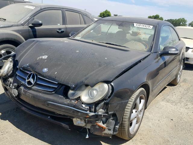 WDBTJ65J94F081600 - 2004 MERCEDES-BENZ CLK 320C BLACK photo 2