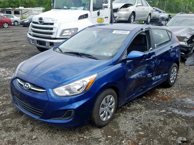 KMHCT5AE0GU287432 - 2016 HYUNDAI ACCENT SE BLUE photo 2