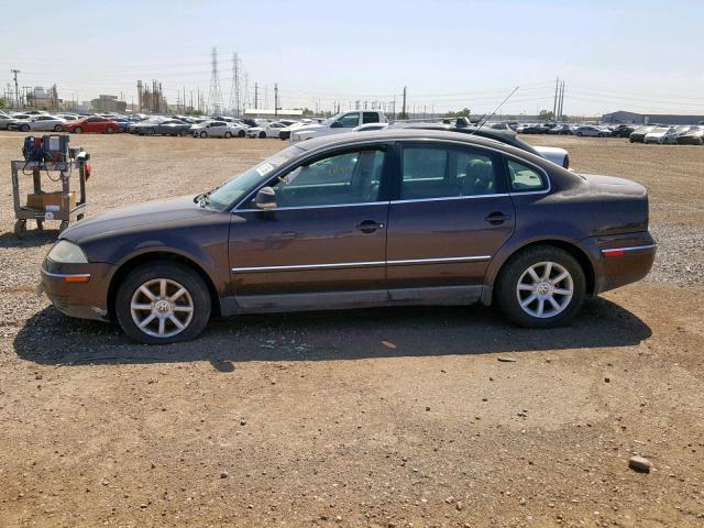 WVWPD63B64E180550 - 2004 VOLKSWAGEN PASSAT GLS BROWN photo 9