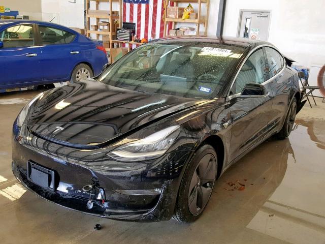 5YJ3E1EA2JF057762 - 2018 TESLA MODEL 3 BLACK photo 2