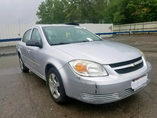 1G1AK54F257636372 - 2005 CHEVROLET COBALT SILVER photo 1