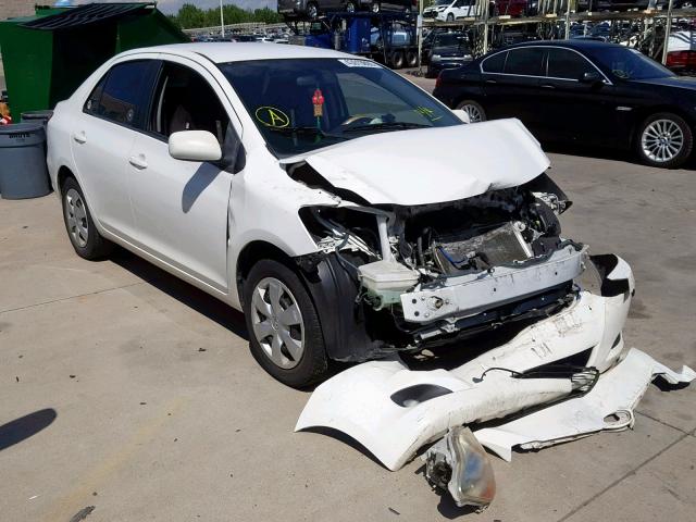 JTDBT923481224518 - 2008 TOYOTA YARIS WHITE photo 1