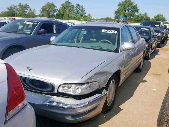 1G4CW52K2X4628678 - 1999 BUICK PARK AVENU SILVER photo 2