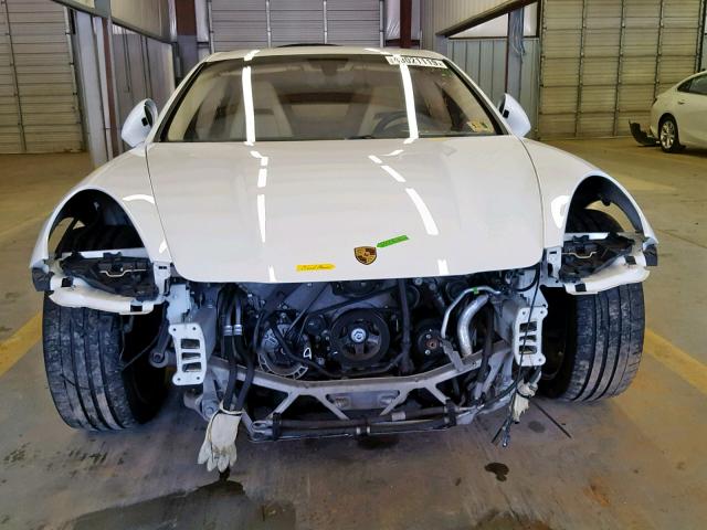 WP0AF2A74DL075749 - 2013 PORSCHE PANAMERA G WHITE photo 9