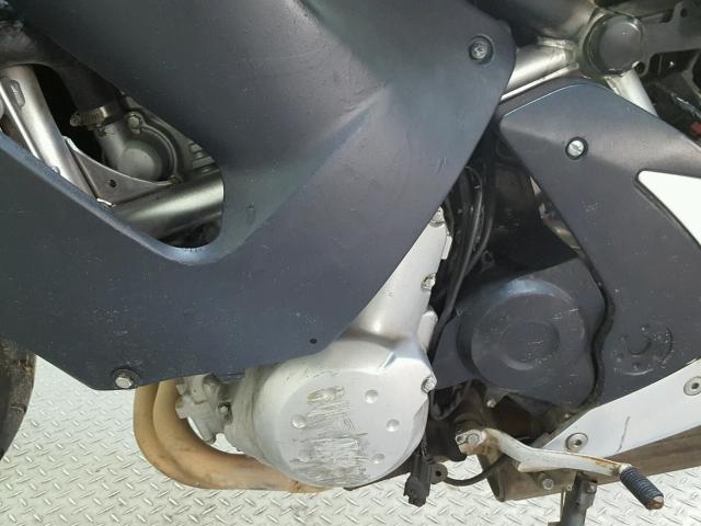 JKAEXEA1X7A019899 - 2007 KAWASAKI EX650 A Qara foto 11