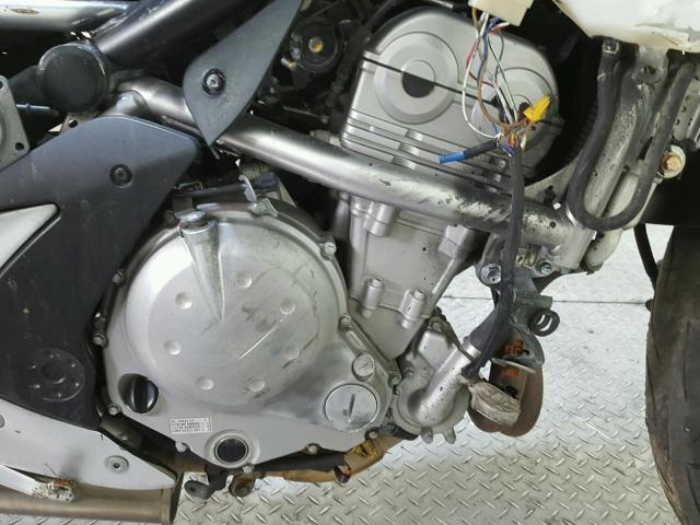 JKAEXEA1X7A019899 - 2007 KAWASAKI EX650 A Qara foto 12