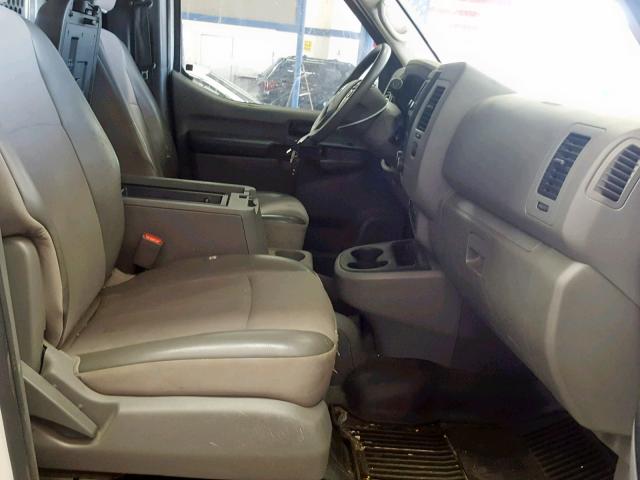 1N6BF0KY3GN810131 - 2016 NISSAN NV 1500 S WHITE photo 5