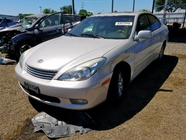 JTHBF30GX20023891 - 2002 LEXUS ES 300 SILVER photo 2