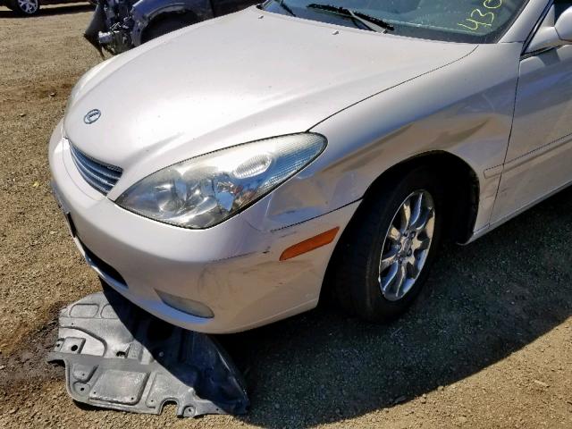 JTHBF30GX20023891 - 2002 LEXUS ES 300 SILVER photo 9